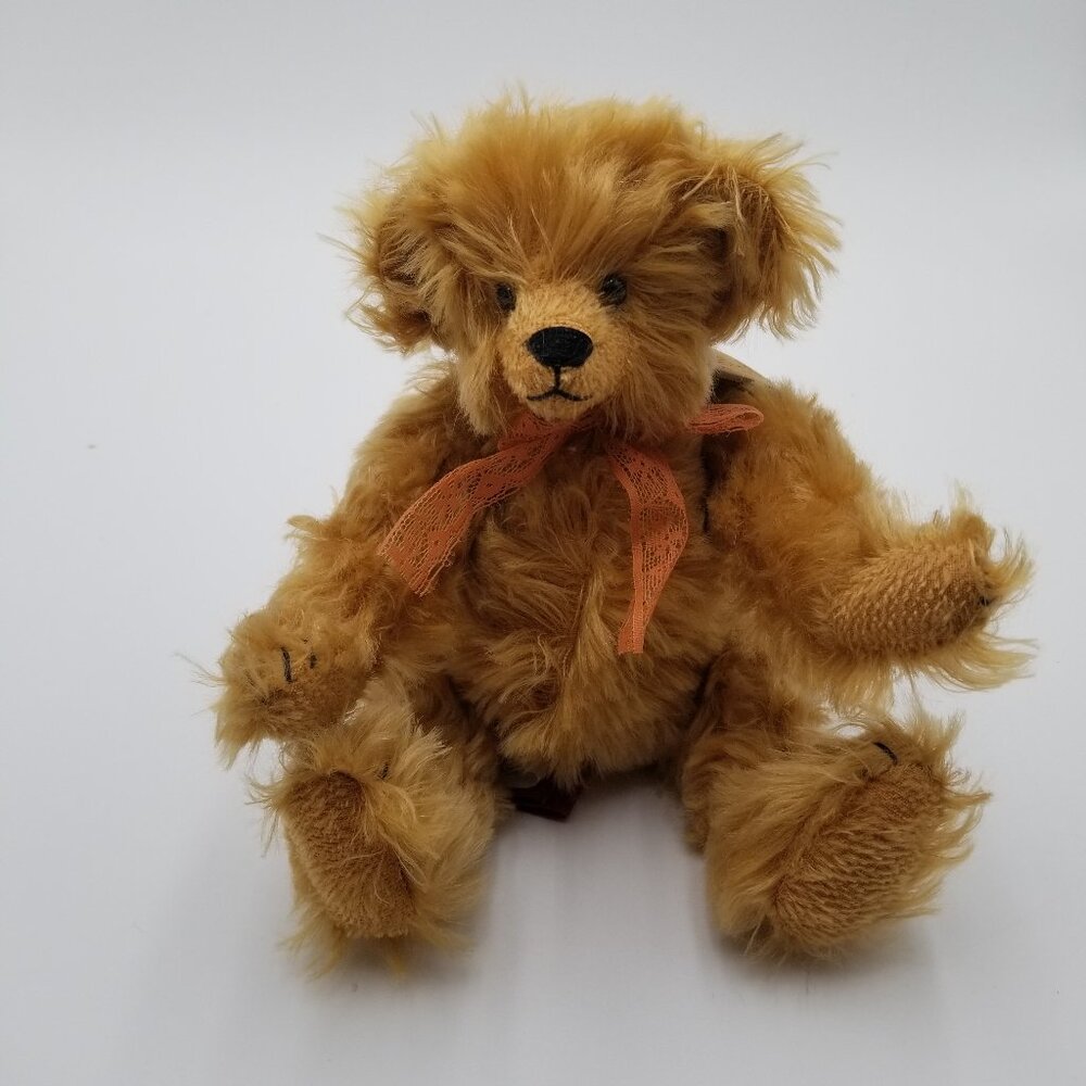 Mary Meyer Mohair Honey colored Teddy Bear Jointed 8.5" Rare 1/900
